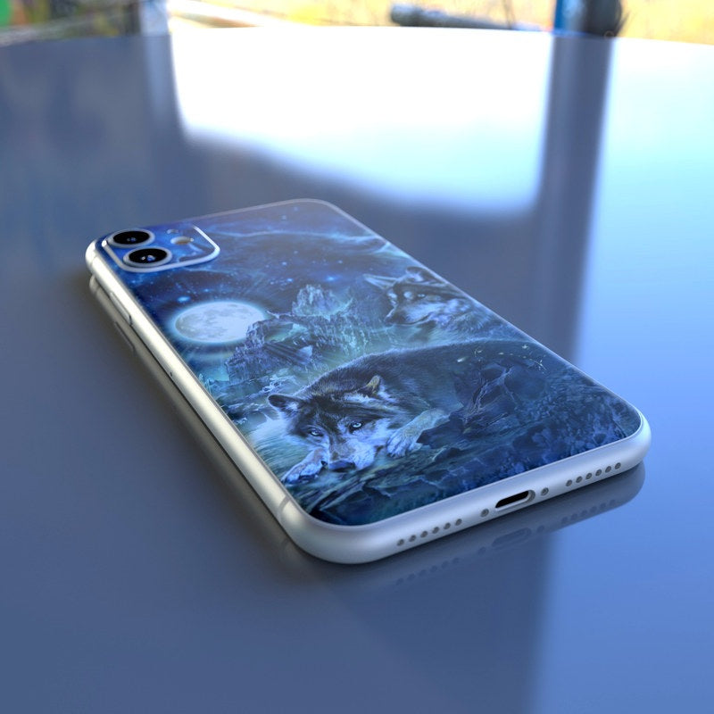 Bark At The Moon - Apple iPhone 11 Skin