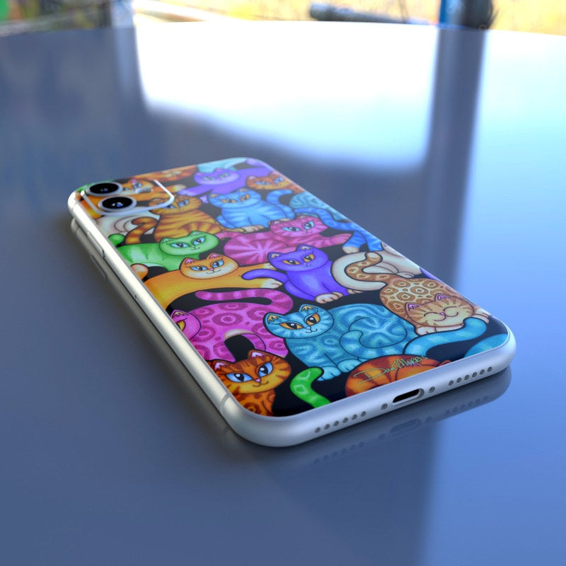 Colorful Kittens - Apple iPhone 11 Skin