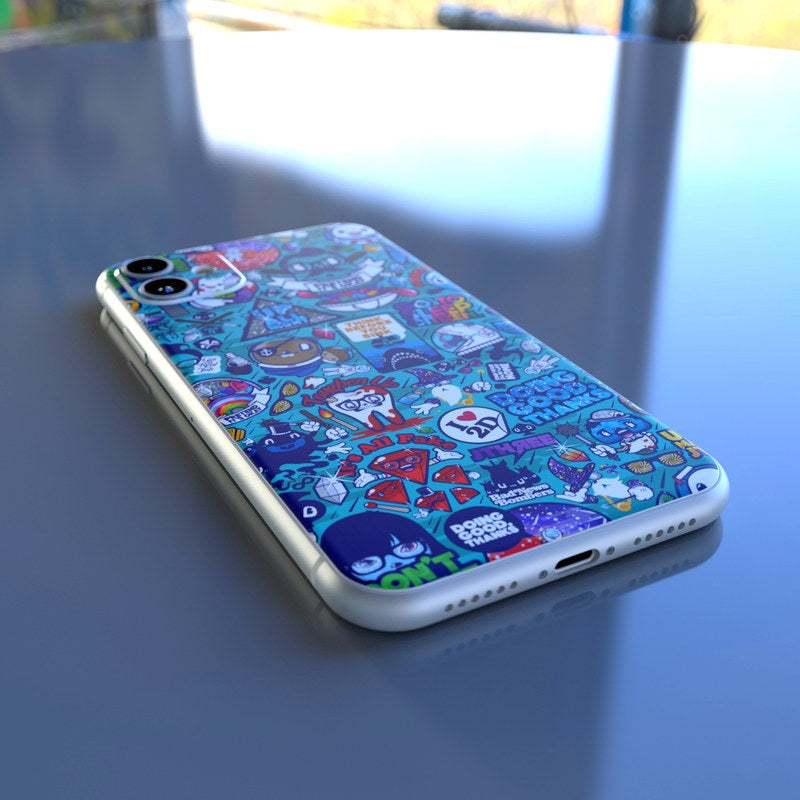 Cosmic Ray - Apple iPhone 11 Skin