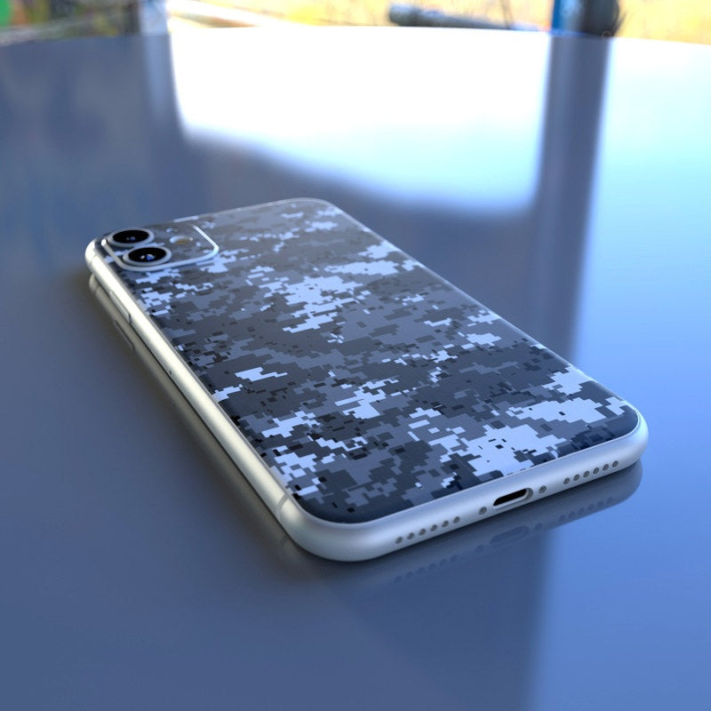 Digital Urban Camo - Apple iPhone 11 Skin