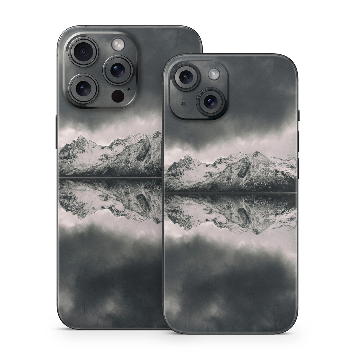 Reflecting Islands - Apple iPhone 15 Skin