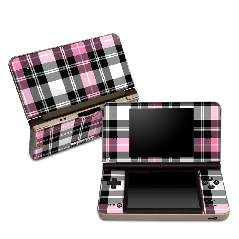 Nintendo DSi discount XL in Pink