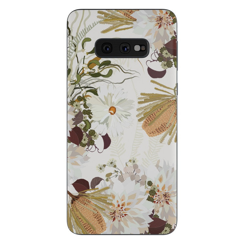 Juliette Charm - Samsung Galaxy S10e Skin